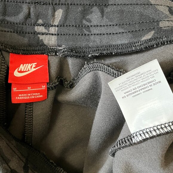 Nike Tech Fleece Camo Jogger Sweatpants - Men's Size M - Gray Black - Picture 5 of 10